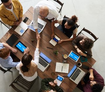 Repositioning Organization Theory: Impossibilities and Strategies