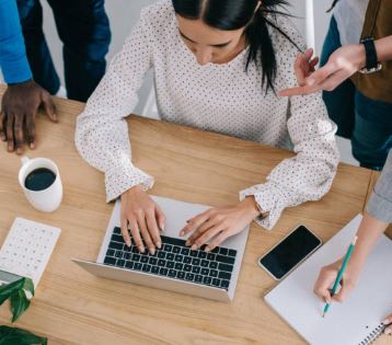 Yönetim Düşüncesinin Evrim Dinamiği: Çevresel Determinizm mi, Düşünsel Derleme mi?