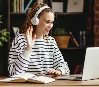 What is Distance Learning? The Complete Guide